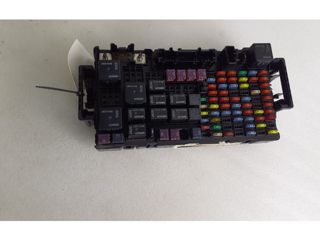   Pojistková skříňka 15791564, 0353935   Hummer H3 2007