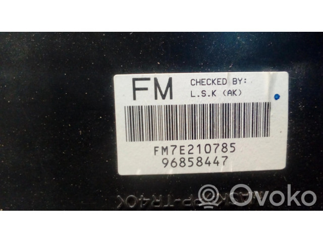 Панель приборов FM7E210785, 96858447   Chevrolet Captiva       
