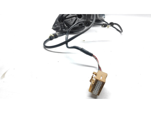 Зеркало электрическое Audi A4 S4 B6 8E 8H 2001-2005 года