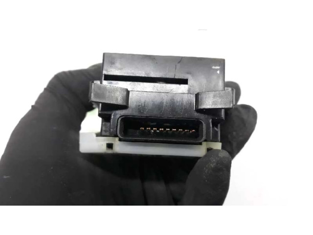 Ручка стеклоочистителей