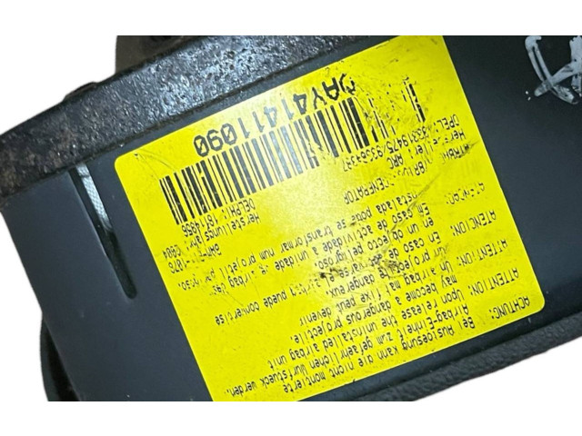 Подушка безопасности водителя 18114358, 0AY41411090 Opel Meriva A