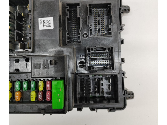 Блок предохранителей FU5T15604CAL, A2C74845003 Ford Ranger