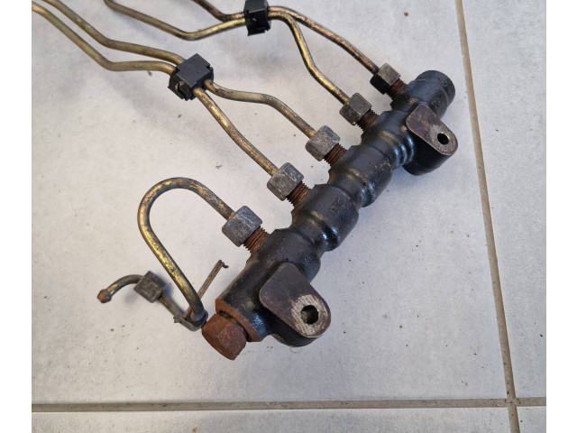 Vstřikovací lišta 9654592680, 2085273246 Peugeot 307