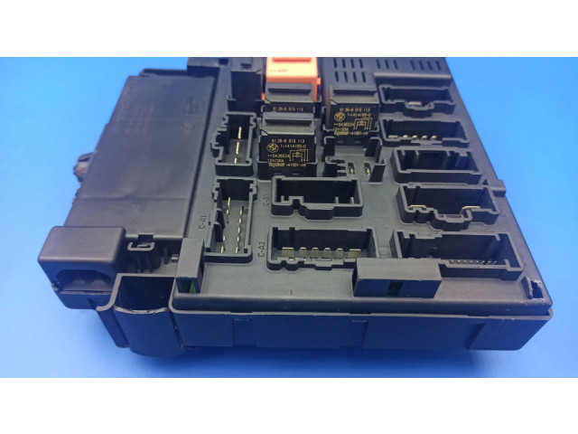 Блок предохранителей 6905228 BMW Z4 E85 E86