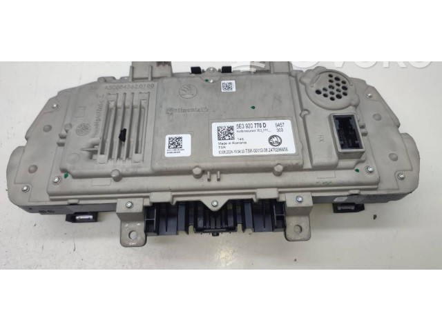 Панель приборов 5E3920770D Skoda Octavia Mk4