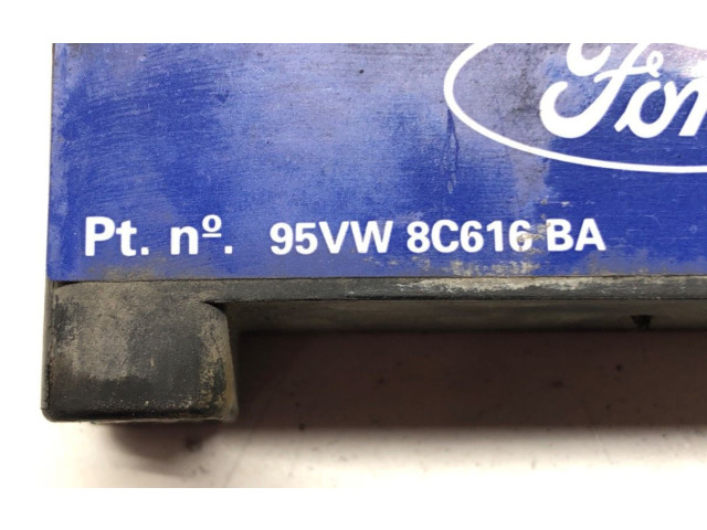 Pojistková skříňka Řídící jednotka BSM 7M0000317C Seat Alhambra (Mk1) 2000