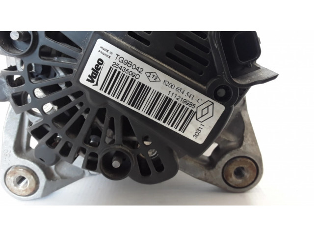 Генератор 8200654541-C   Dacia Sandero 1.5     