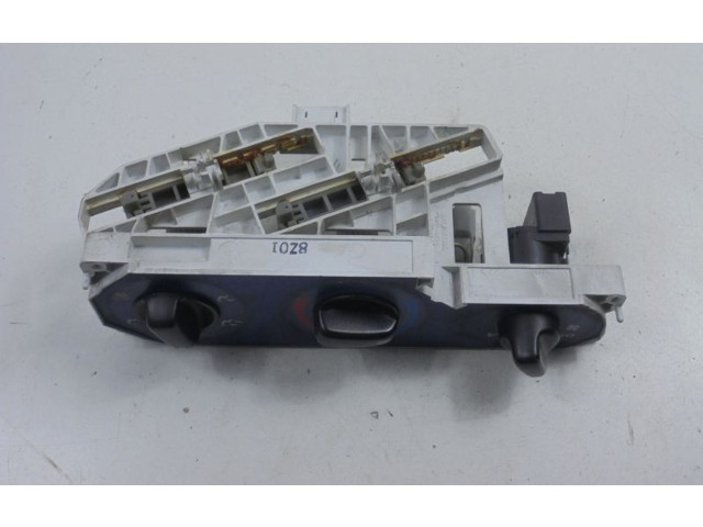 Блок управления климат-контролем    Honda HR-V