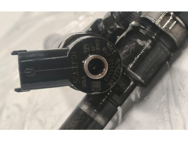 Форсунка 0445110298, 30777526    Volvo S80  D 5244 T4 