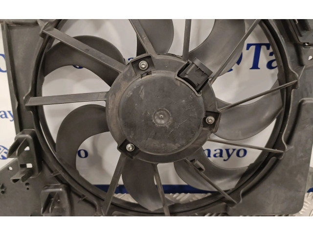 Вентилятор радиатора     8200765566A, 0130307107    Dacia Sandero 