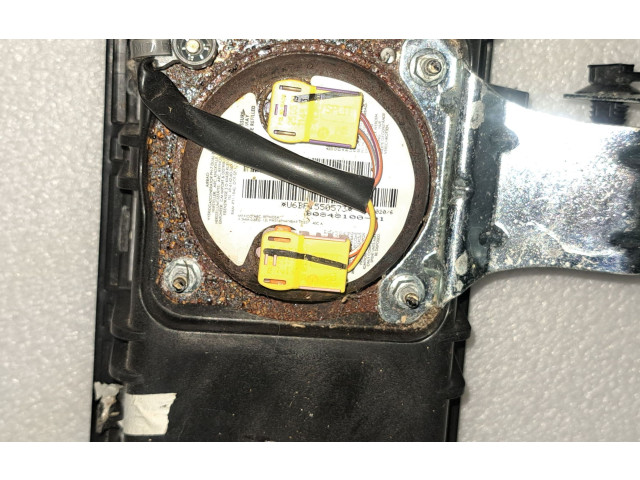 Подушка безопасности пассажира    Chevrolet Bolt