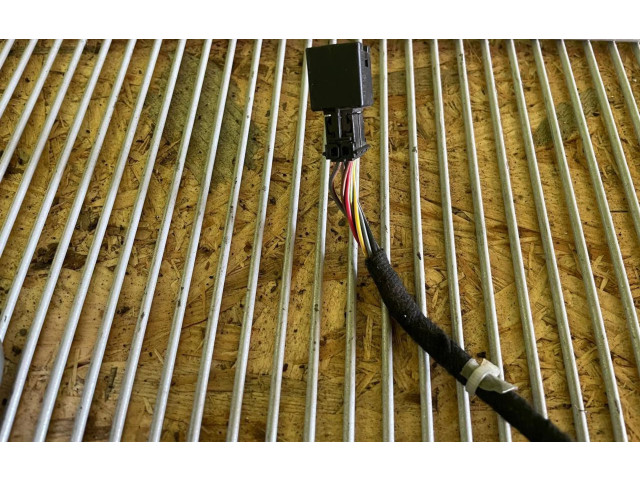 Zpětné zrcátko  Mercedes-Benz G W461 463 2001  A4638103516, 4638103516  