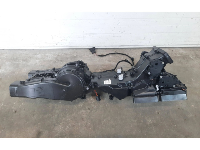 Вентилятор печки    4M0819351A   Audi Q8