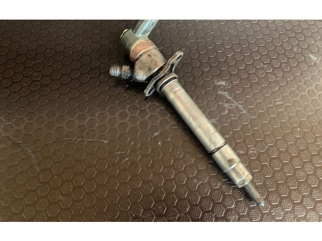 Форсунка 8658352    Volvo XC90   