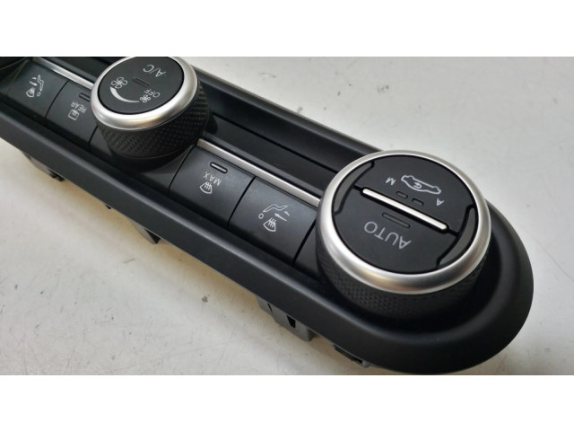 Блок управления климат-контролем 01561506100 Alfa Romeo Stelvio