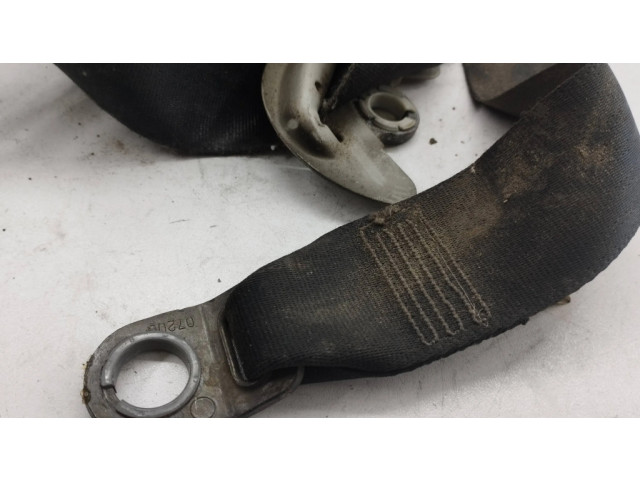 Передний ремень безопасности