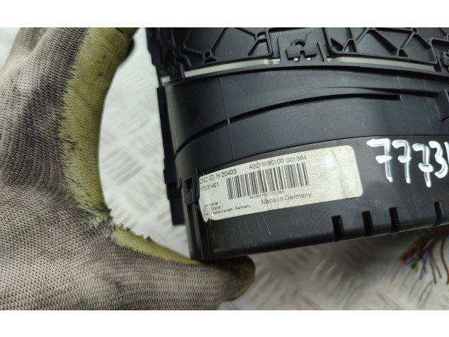 Панель приборов 7N0920880N   Volkswagen Sharan       