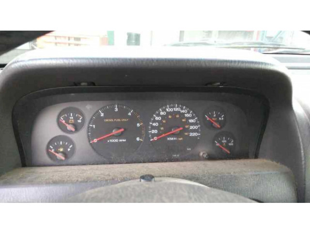 Панель приборов 56042916AM   Jeep Grand Cherokee (WJ)       