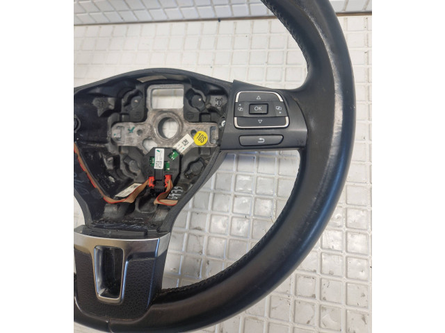 Volant Volkswagen Tiguan 2011 61978150G