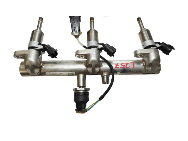 Vstřikovací lišta 0261545054, 006700505 Alfa Romeo Stelvio pro benzínový motor 2.9