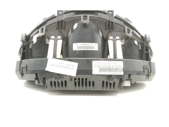 Přístrojová deska Mercedes-Benz GLK (X204) 2009 A2049002105