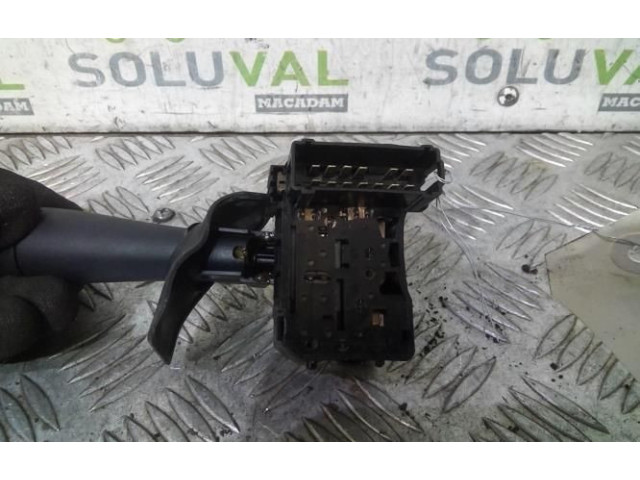 Ручка стеклоочистителей NT   Dacia Logan I