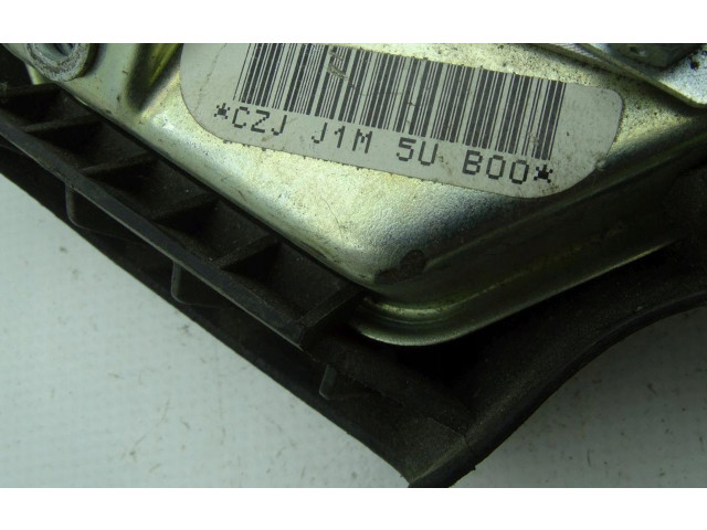 Подушка безопасности водителя P5GJ01JX8AA Jeep Grand Cherokee