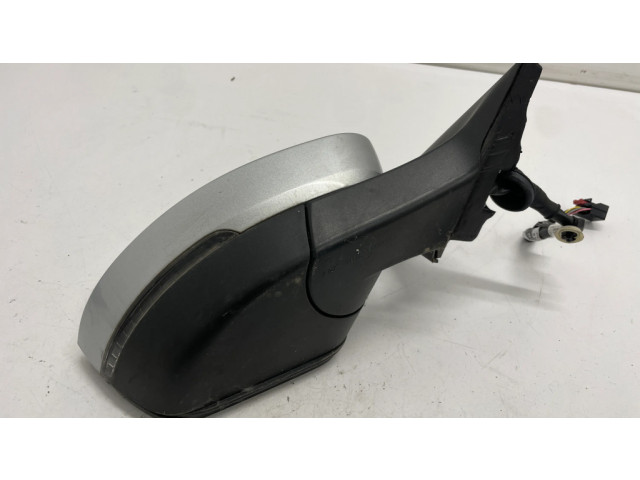 Зеркало электрическое правое Skoda Octavia Mk4 2019- года