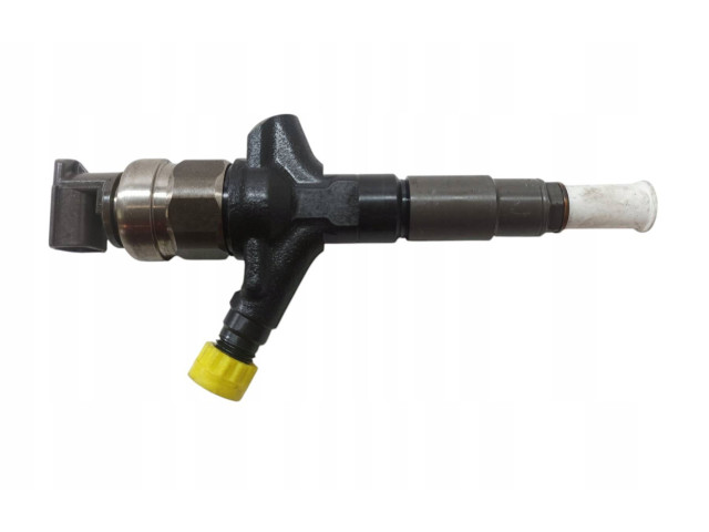 Vstřikovač 16613AA030 Subaru Legacy