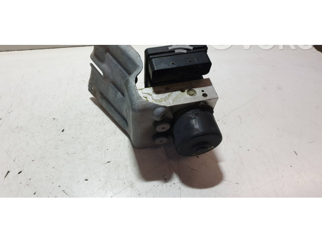 Блок АБС 1092504033, 5WK84002   Volvo  V70  2000 - 2004 года