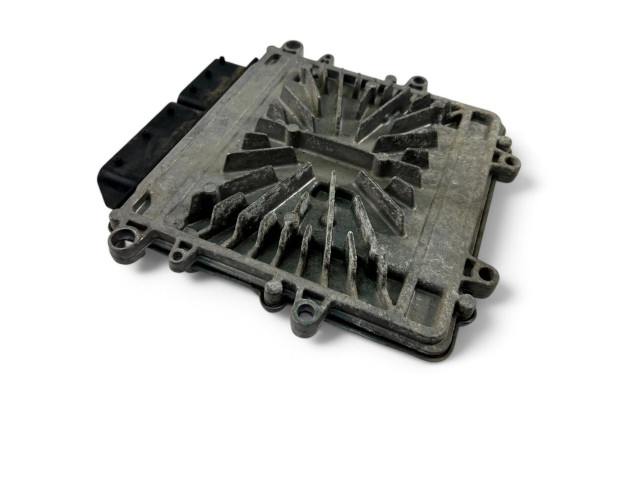 Блок управления двигателем Блок управления 31272462AA, 0281012765   Volvo S80