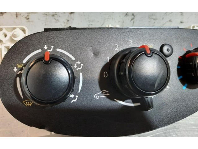 Блок управления климат-контролем 275700305R   Renault Twingo III