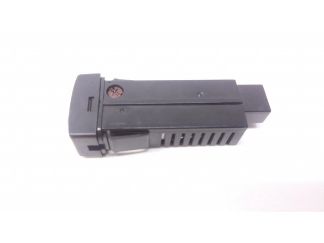 Включатель регулировки освещения панели