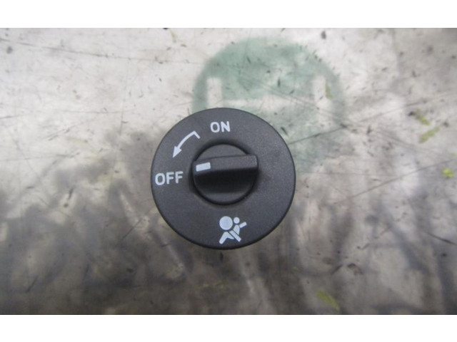 Блок управления Renault Clio III