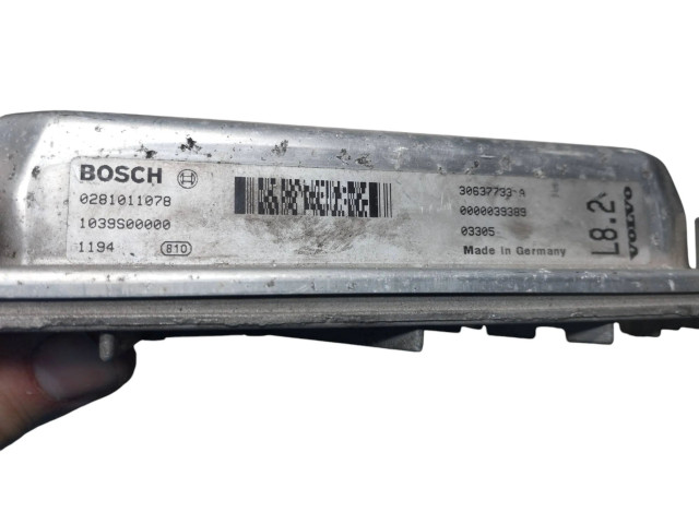 Блок управления двигателя 30637733A, 0281011078   Volvo XC90
