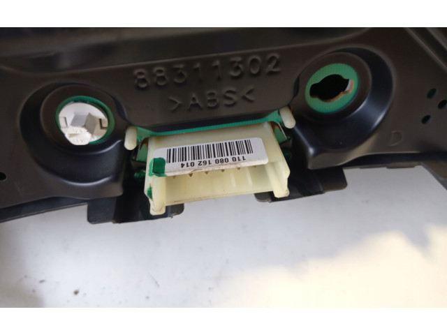 Geschwindigkeitsmesser Cockpit 13140265MN Opel Meriva A