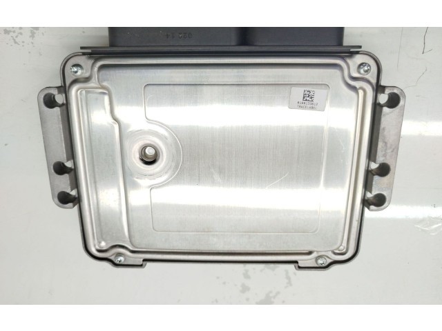 Řídící jednotka 23710VS41A, 0281014095 Nissan Patrol Y61 2008