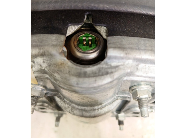 Подушка безопасности водителя 8200057780B   Renault Clio II