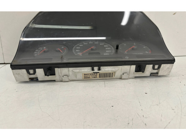 Панель приборов 9168144, 9472725   Volvo S70  V70  V70 XC       