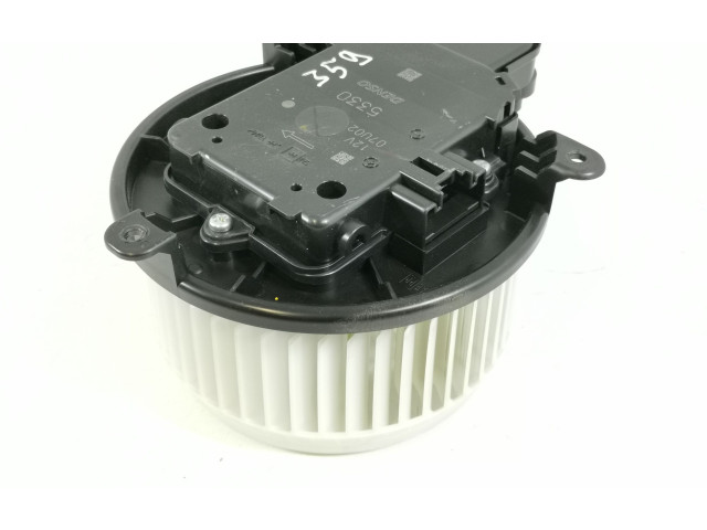 Вентилятор печки 85653529 Chevrolet Camaro