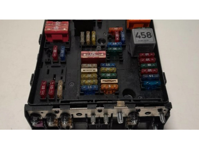   Pojistková skříňka 1K0937804B, 1K0937800G   Volkswagen Touran  2005