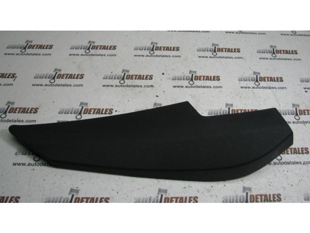 Другая деталь салона