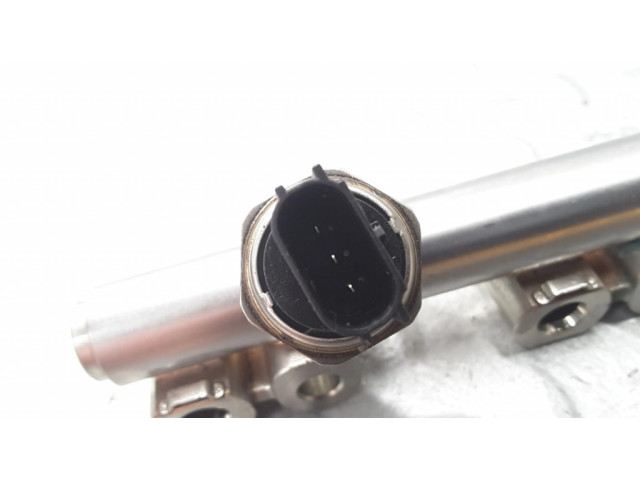 Vstřikovací lišta 3535007100, 353422M400 Hyundai i20 (BC3 BI3) pro benzínový motor 1.0 G3LE