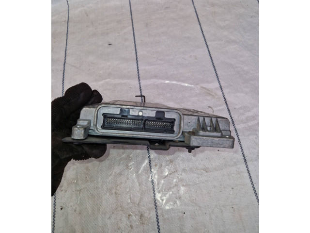 Блок управления двигателем Блок управления 8953005225 Jeep Cherokee