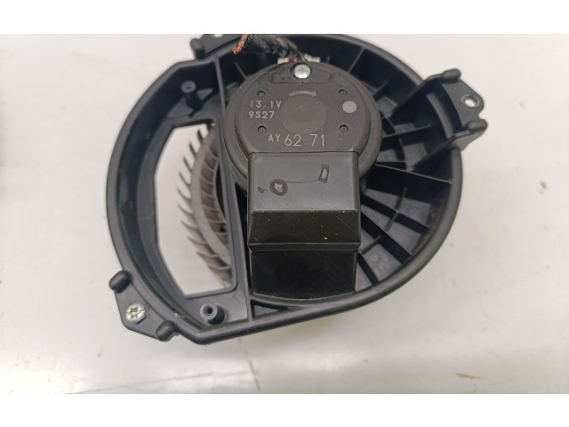 Вентилятор печки Jeep Cherokee