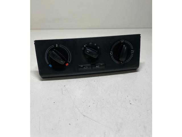 Блок управления климат-контролем 5J0820045D, X8047002 Skoda Fabia Mk2 (5J)