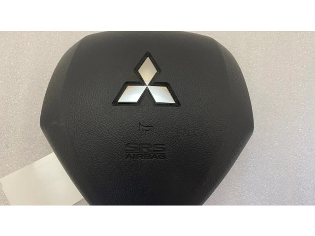 Подушка безопасности водителя 7030A647XA Mitsubishi Outlander