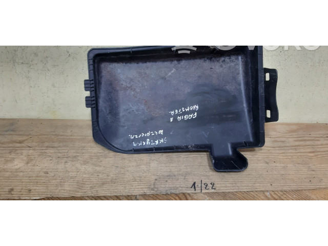 Pojistková skříňka 056516181321 Skoda Roomster (5J) 2008