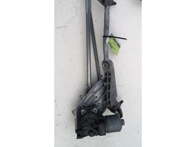 Моторчик дворников 8A61-17B571AB 8A6117500AG, 8A61-17B571-AB 0390241574 8A61-17500-AG 3397021586 Ford Fiesta