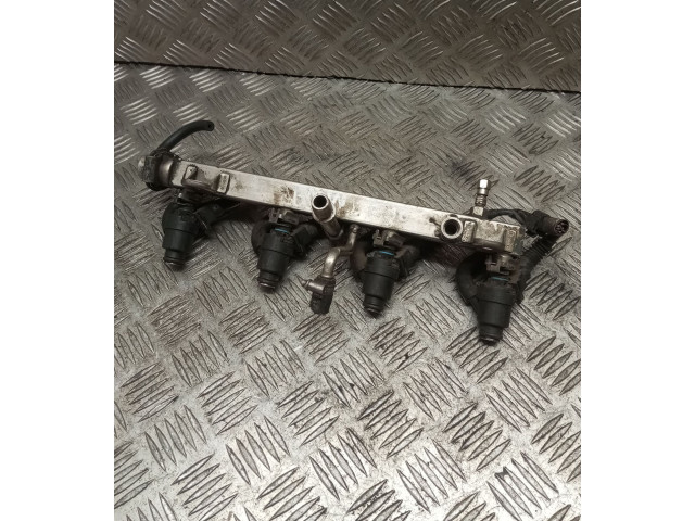 Vstřikovací lišta BMW 3 E36